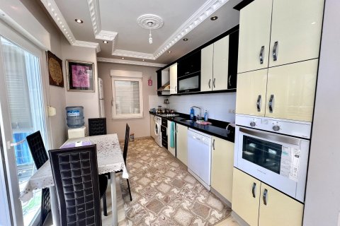 3+1 Lejlighed i Mahmutlar, Antalya, Tyrkiet Nr. 227545 - 3
