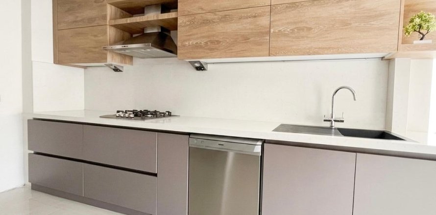 Квартира  3+1 в Муратпаше, Анталья, Турция №227021