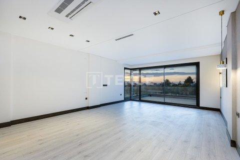 Villa for sale  in Izmir, Turkey, 5 bedrooms, 350m2, No. 215184 – photo 21