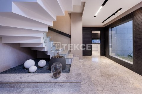 Villa for sale  in Izmir, Turkey, 5 bedrooms, 350m2, No. 215184 – photo 22