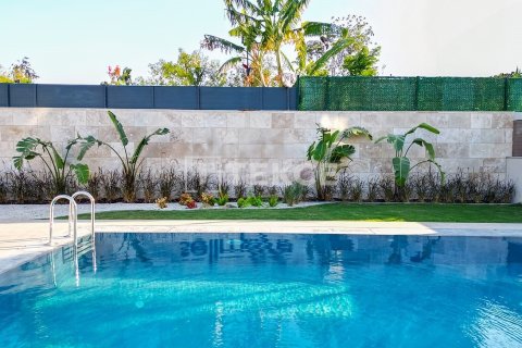 Villa  4+1  Urla, İzmir, Türkiye №215183 - 9