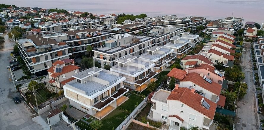 Villa  4+1  Urla, İzmir, Türkiye №215183