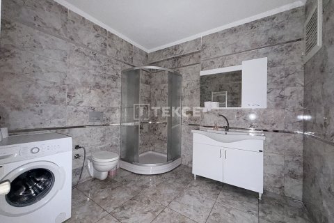 Apartment for sale in Akcaabat, Trabzon, Turkey, 3 bedrooms, 175m2, No. 215185 – photo 20