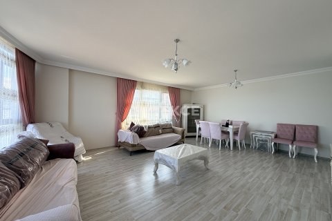 Apartment for sale in Akcaabat, Trabzon, Turkey, 3 bedrooms, 175m2, No. 215185 – photo 10