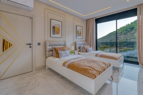 Villa for sale  in Tepe, Alanya, Antalya, Turkey, 5 bedrooms, 584.0m2, No. 213576 – photo 15