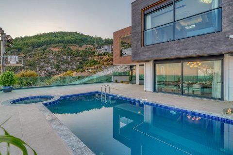 Villa for sale  in Tepe, Alanya, Antalya, Turkey, 5 bedrooms, 584.0m2, No. 213576 – photo 32