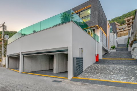 Villa for sale  in Tepe, Alanya, Antalya, Turkey, 5 bedrooms, 584.0m2, No. 213576 – photo 37