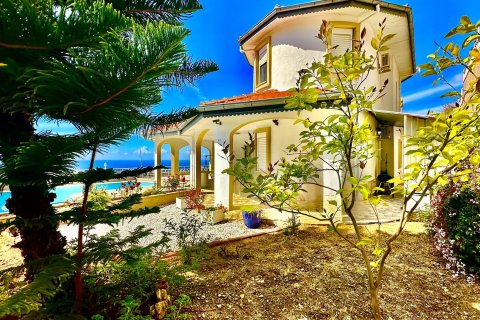 Продажа виллы  в Махмутларе, Анталье, Турция 3+1, 180.0м2, №213578 – фото 8