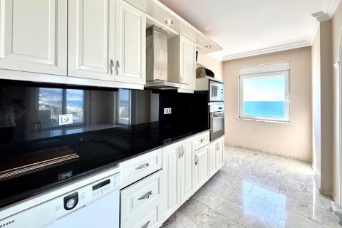 Аренда квартиры  в Аланье, Анталье, Турция 2+1, 135м2, №216627 – фото 24