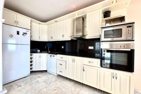 Аренда квартиры  в Аланье, Анталье, Турция 2+1, 135м2, №216627 – фото 11