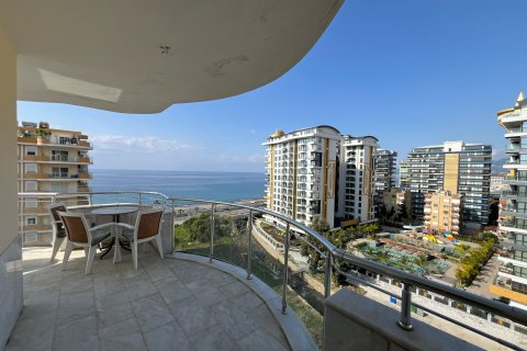 Аренда квартиры  в Аланье, Анталье, Турция 4+1, 250м2, №216625 – фото 21