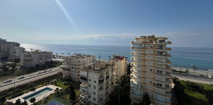 Квартира  4+1 в Аланье, Анталья, Турция №216625