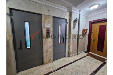 3+1 Leilighet  i Kâğıthane, Istanbul, Tyrkia Nr. 219790 - 13