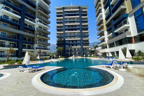 Квартира  1+1 в Махмутларе, Анталья, Турция №232075