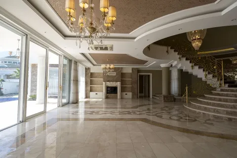 آپارتمان در  Aegean Region ، ترکیه 4 خوابه ، 650 متر مربع.  شماره 223521 - 19