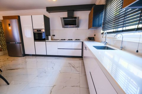 3+1 Villa  in Alanya, Antalya, Türkei Nr. 218506 - 5
