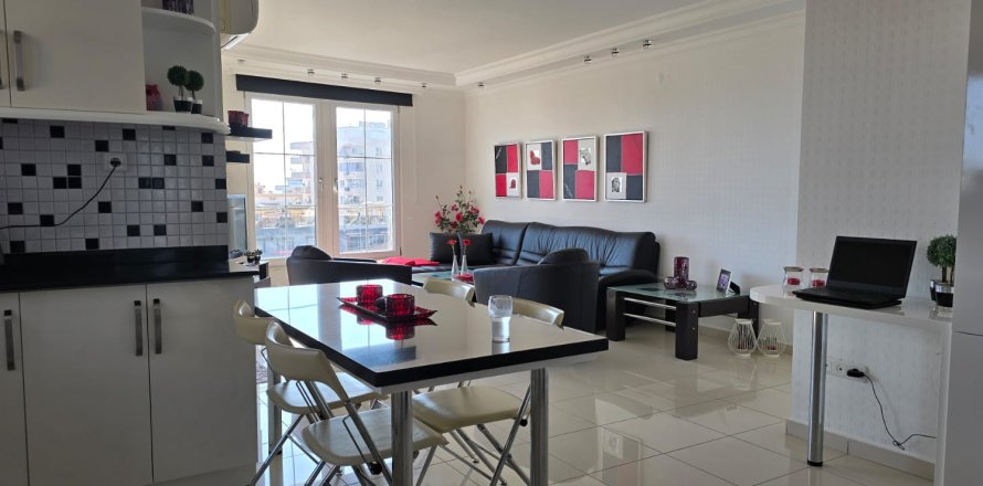 آپارتمان در  Mahmutlar ، ترکیه 2 خوابه ، 110 متر مربع.  شماره 218509