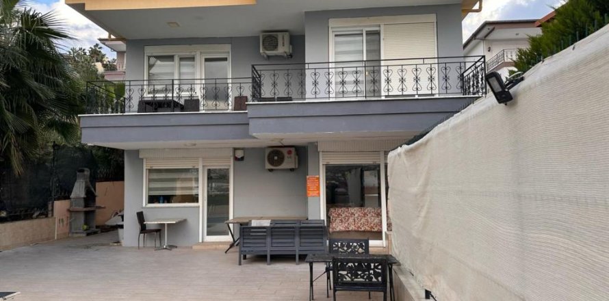 Villa  i Denizli, Alanya, Antalya, Turkiet Nr. 221710