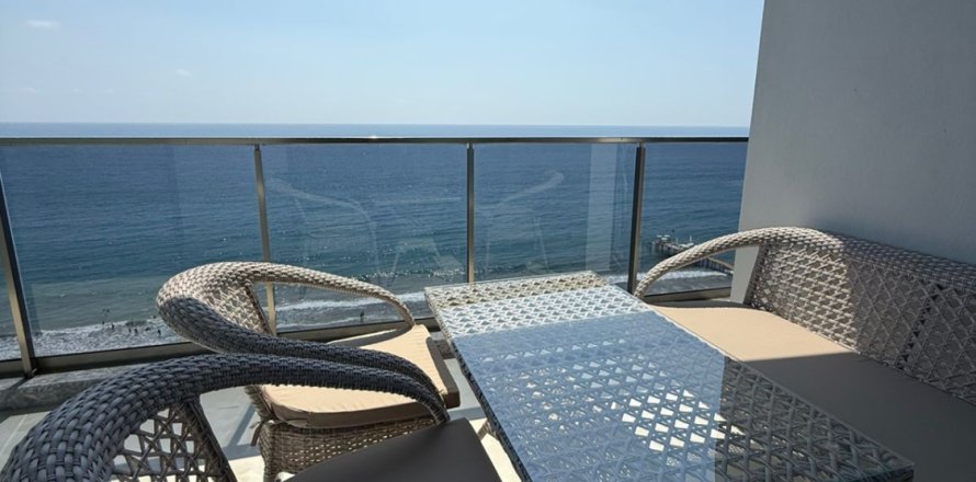 2+1 Lägenhet  i Mahmutlar, Antalya, Turkiet Nr. 218194