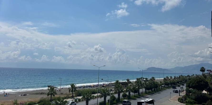 2+1 Leilighet  i Mahmutlar, Antalya, Tyrkia Nr. 218196