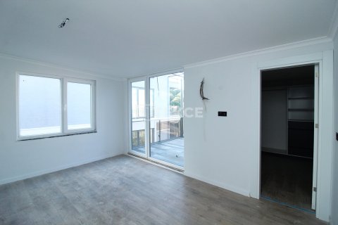 Apartment for sale in Mudanya, Bursa, Turkey, 3 bedrooms, 240m2, No. 221051 – photo 14