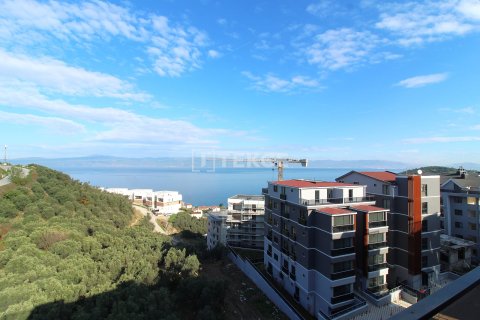 Apartment for sale in Mudanya, Bursa, Turkey, 3 bedrooms, 240m2, No. 221051 – photo 30
