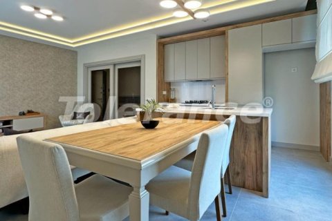 Продажа квартиры  в Мерсине, Турция 3+1, 140м2, №106262 – фото 9