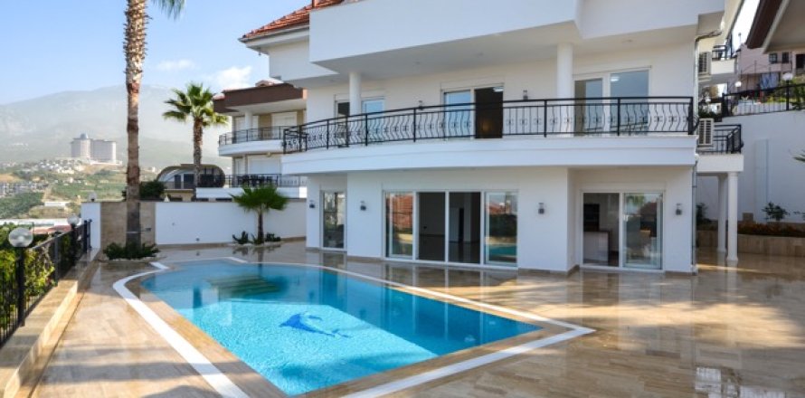 4+1 Villa  in Antalya, Turkey No. 222815