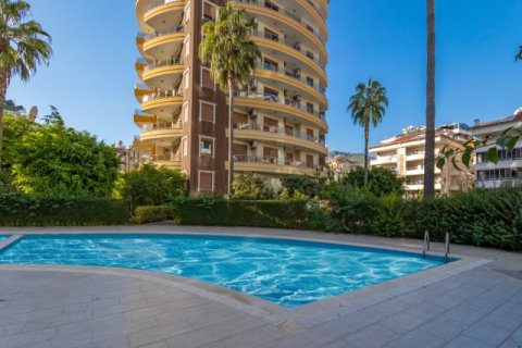 آپارتمان در  Antalya ، ترکیه 4 خوابه ، 220 متر مربع.  شماره 222810 - 5