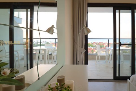 آپارتمان در  Bogazi ، ترکیه 50 متر مربع.  شماره 214142 - 17