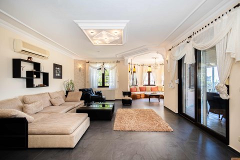 Villa for sale  in Mahmutlar, Antalya, Turkey, 2 bedrooms, 300m2, No. 232228 – photo 2