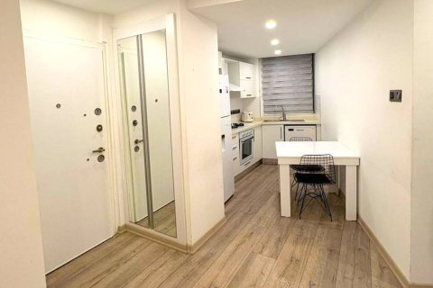 Apartment for rent in Girne, Northern Cyprus, 2 bedrooms, 95m2, No. 214987 – photo 2