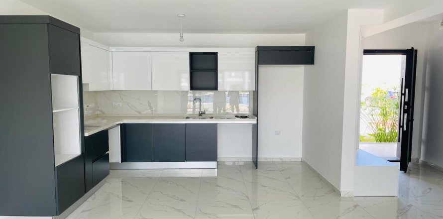 آپارتمان در  Famagusta ، ترکیه 1 خوابه ، 71 متر مربع.  شماره 214988