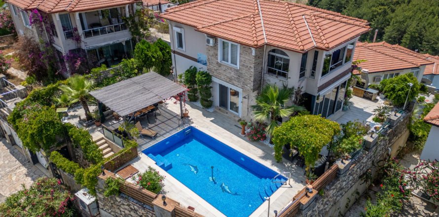 3+1 Villa i Alanya, Antalya, Tyrkia Nr. 218247