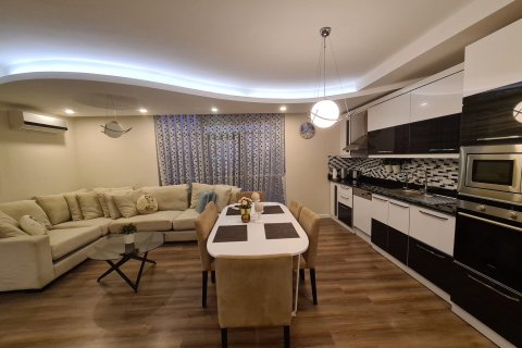 2+1 Lägenhet i Oba, Antalya, Turkiet Nr. 228694 - 4