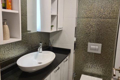 2+1 Lägenhet i Oba, Antalya, Turkiet Nr. 228694 - 12