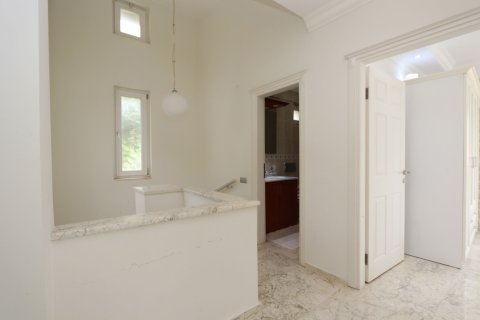 ویلا در  Alanya ، ترکیه 2 خوابه ، 135 متر مربع.  شماره 218948 - 12