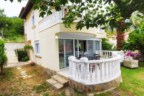 ویلا در  Alanya ، ترکیه 2 خوابه ، 135 متر مربع.  شماره 218948 - 15