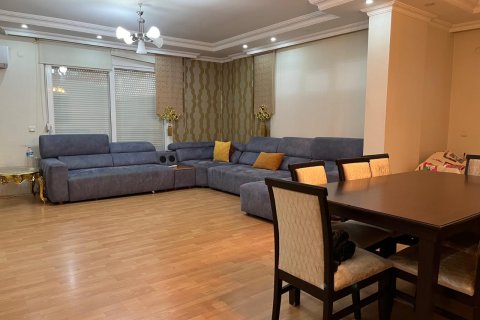 آپارتمان در  Alanya ، ترکیه 4 خوابه ، 160 متر مربع.  شماره 217125