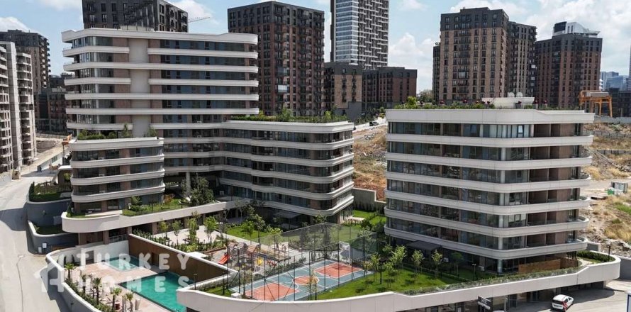 1+1 Apartment in Istanbul, Turkey No. 233890
