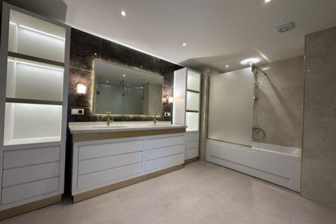 آپارتمان در  Antalya ، ترکیه 5 خوابه ، 325 متر مربع.  شماره 222591 - 29