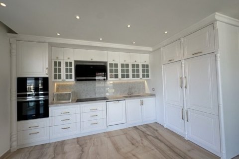 آپارتمان در  Antalya ، ترکیه 5 خوابه ، 325 متر مربع.  شماره 222591 - 13