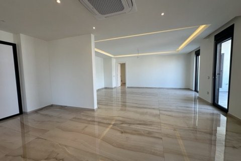 آپارتمان در  Antalya ، ترکیه 5 خوابه ، 325 متر مربع.  شماره 222591 - 10