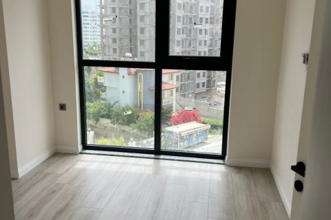 2+1 Wohnung  in Mahmutlar, Antalya, Türkei Nr. 217610 - 3