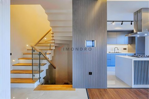 Продажа виллы  в Дёшемеалты, Анталье, Турция 5+1, 371м2, №215405 – фото 11