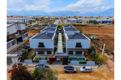 Продажа виллы  в Дёшемеалты, Анталье, Турция 5+1, 371м2, №215405 – фото 2