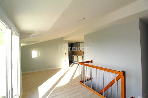 4+1 Wohnung  in Bueyuekcekmece, Istanbul, Türkei Nr. 215400 - 19