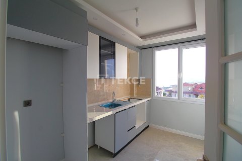 4+1 Wohnung  in Bueyuekcekmece, Istanbul, Türkei Nr. 215400 - 12