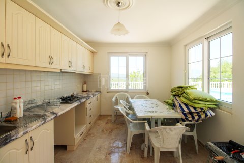 Аренда квартиры  в Фетхие, Мугле, Турция 4+1, 500м2, №215403 – фото 16