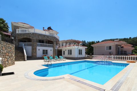 Аренда квартиры  в Фетхие, Мугле, Турция 4+1, 500м2, №215403 – фото 30